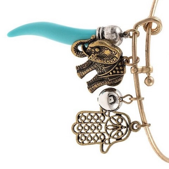 NWT Hamsa Charm Bangle - Picture 3 of 3